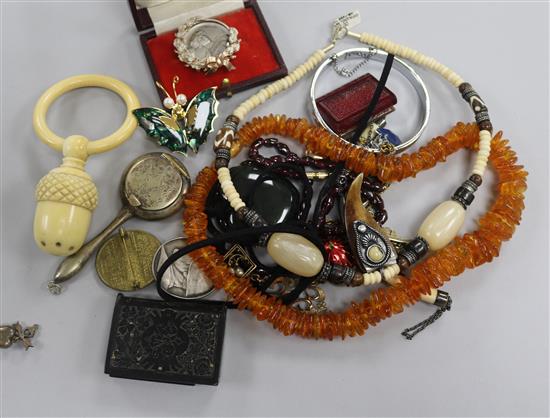 Two Edwardian gold brooches, a quantity of costume jewellery and other items including ivory teether/rattle.